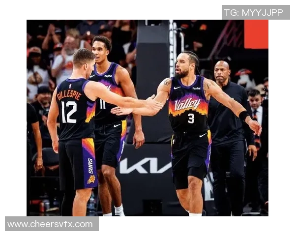 德文布克领衔太阳队崛起之路展现篮球新风采